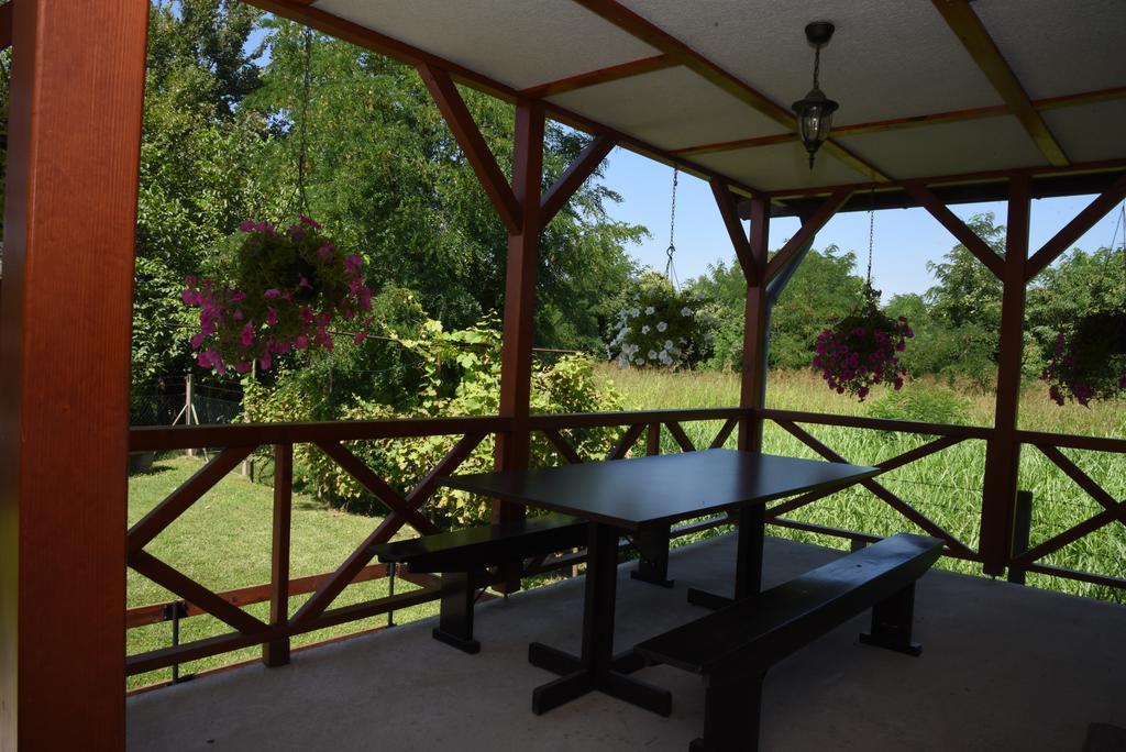 Holiday Home Kucica Na Drvetu Banja Koviljača Εξωτερικό φωτογραφία