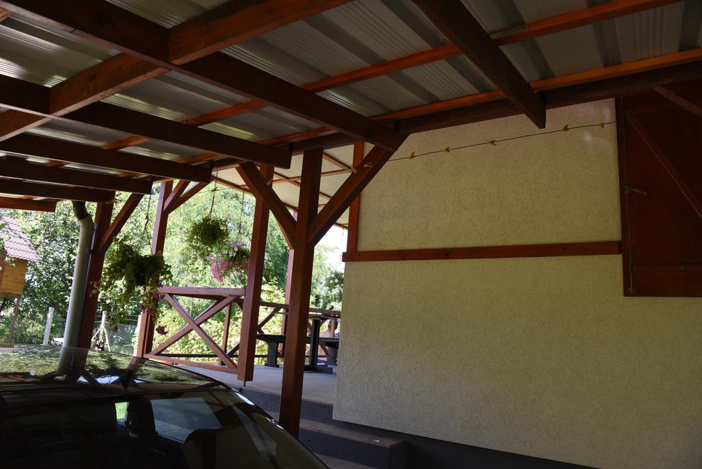 Holiday Home Kucica Na Drvetu Banja Koviljača Εξωτερικό φωτογραφία