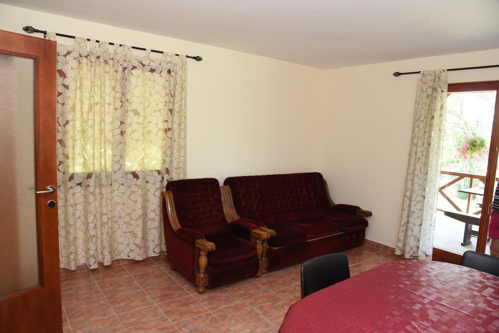Holiday Home Kucica Na Drvetu Banja Koviljača Εξωτερικό φωτογραφία