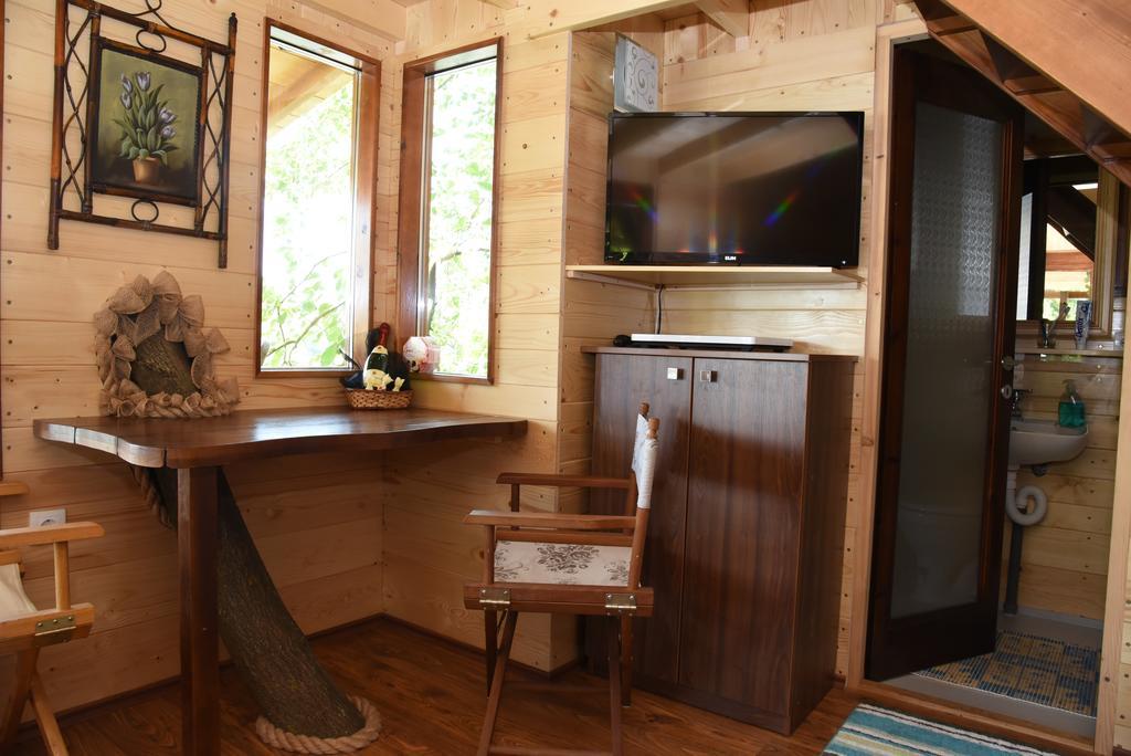 Holiday Home Kucica Na Drvetu Banja Koviljača Εξωτερικό φωτογραφία