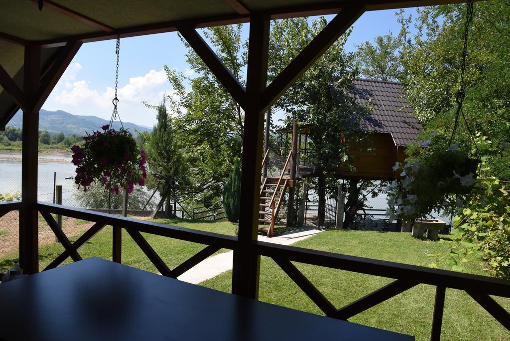 Holiday Home Kucica Na Drvetu Banja Koviljača Εξωτερικό φωτογραφία