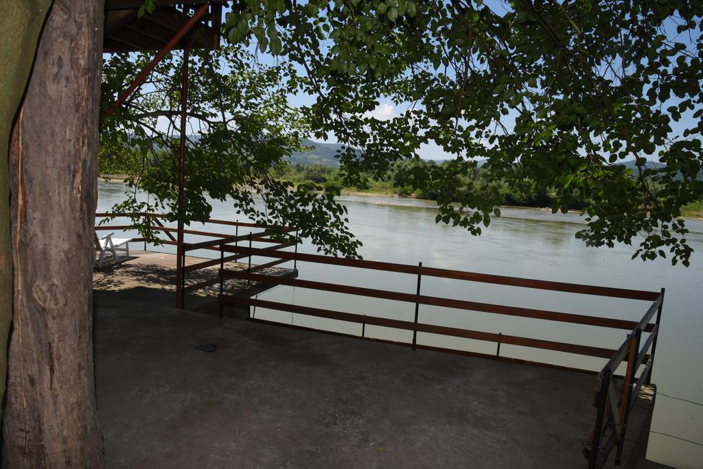 Holiday Home Kucica Na Drvetu Banja Koviljača Εξωτερικό φωτογραφία
