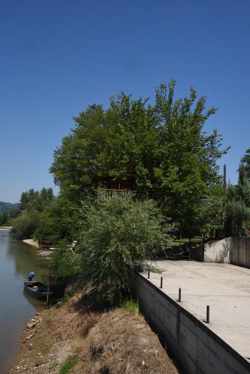 Holiday Home Kucica Na Drvetu Banja Koviljača Εξωτερικό φωτογραφία