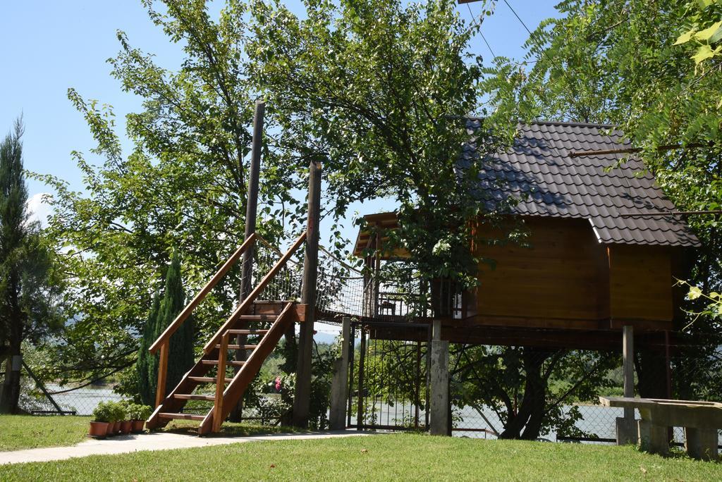 Holiday Home Kucica Na Drvetu Banja Koviljača Εξωτερικό φωτογραφία